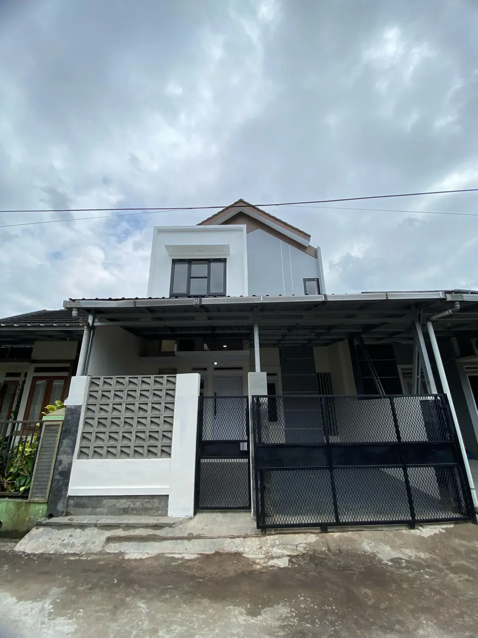 ER House